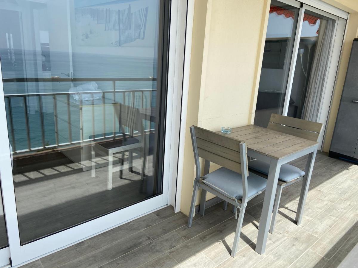Mediterranean Suite First Line Beach Costa Del Sol Fuengirola Exterior foto